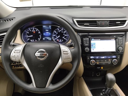 Used 2016 Nissan Rogue SV w/ SV Premium Package image 22