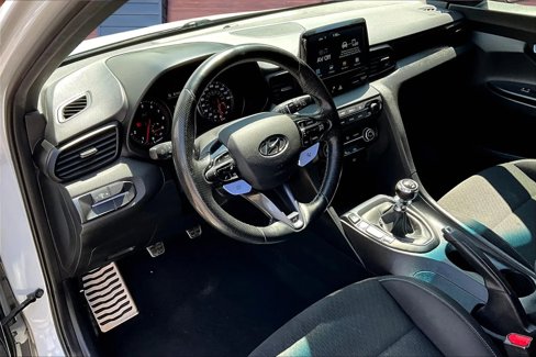 Used 2019 Hyundai Veloster N N w/ Performance Package image 13