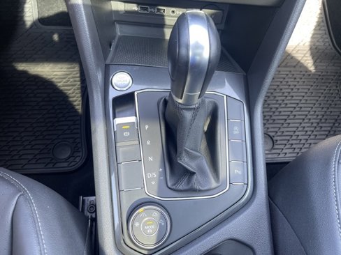 Certified 2019 Volkswagen Tiguan SEL w/ 3rd Row Seat Package image 23