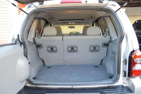 Used 2005 Jeep Liberty Renegade image 30