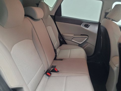Used 2020 Kia Soul LX image 19