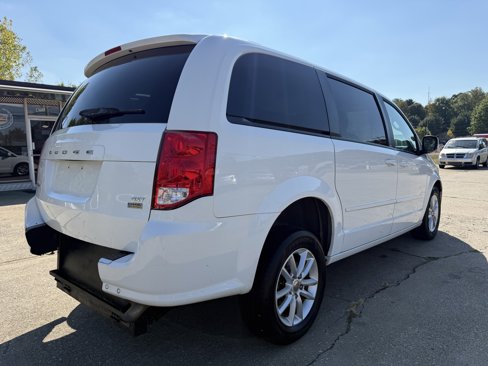 Used 2014 Dodge Grand Caravan SXT w/ Rear Park Assist Package image 5