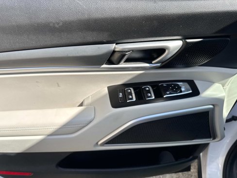 Used 2021 Kia Telluride S image 17