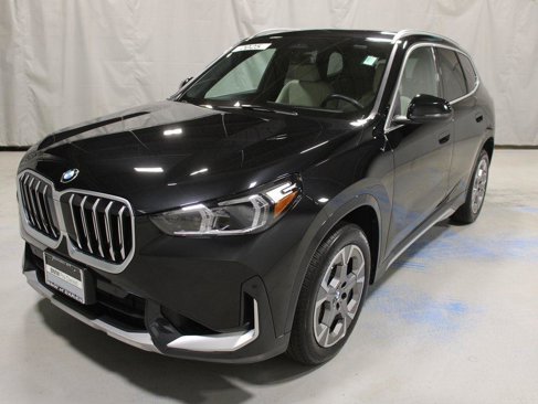 Used 2025 BMW X1 xDrive28i w/ Convenience Package image 4