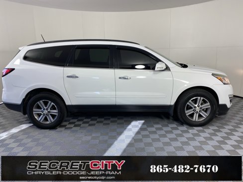 Used 2016 Chevrolet Traverse LT image 8