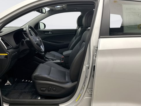 Used 2016 Hyundai Tucson Limited w/ Option Group 03 image 11