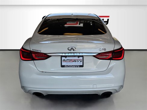 Used 2019 INFINITI Q50 Luxe w/ Essential Package (3.0T Luxe) image 6