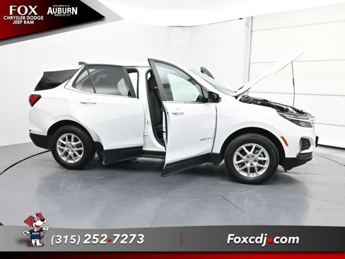 Used 2022 Chevrolet Equinox LT image 39
