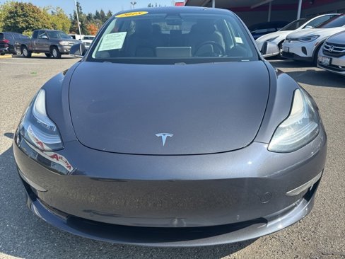 Used 2018 Tesla Model 3 Mid Range image 2
