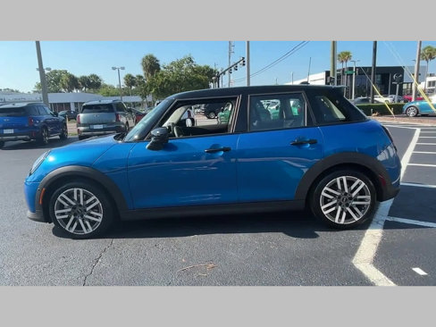 Certified 2025 MINI Cooper S image 17