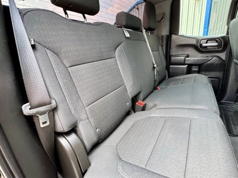 Used 2020 Chevrolet Silverado 1500 LT w/ Trailering Package image 15