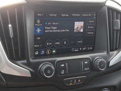 Used 2023 GMC Terrain SLT image 16