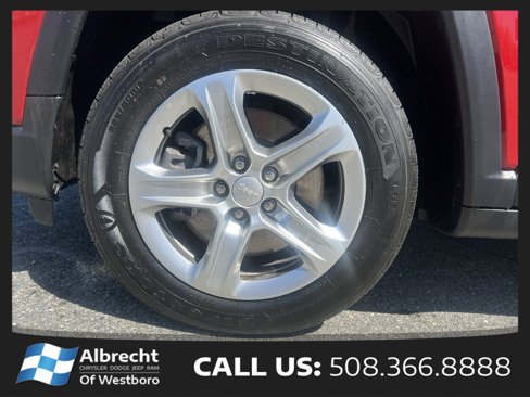 Certified 2023 Jeep Compass Latitude w/ Convenience Group image 31