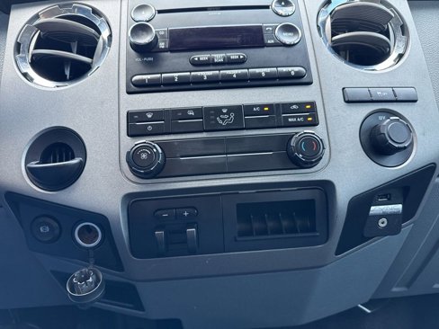 Used 2015 Ford F350 XLT image 30