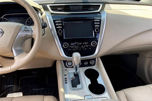 Used 2017 Nissan Murano Platinum image 6
