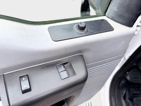 Used 2015 Ford F250 XL w/ Power Equipment Group image 8