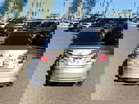 Used 2014 Toyota Camry image 4