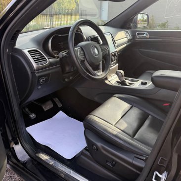 Used 2019 Jeep Grand Cherokee Limited w/ Luxury Group II image 8