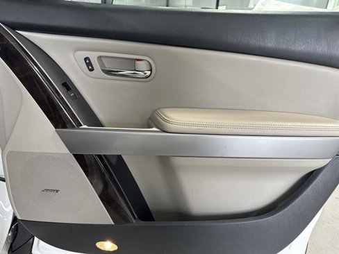 Used 2012 MAZDA CX-9 Grand Touring w/ Moonroof & Bose Audio Pkg image 36
