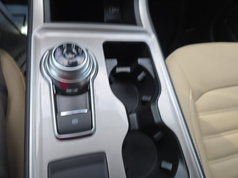 Used 2024 Ford Edge SEL w/ Convenience Package image 33