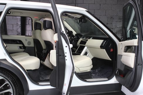 Used 2019 Land Rover Range Rover Supercharged image 25
