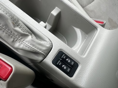 Used 2015 Subaru Crosstrek 2.0i Premium image 19