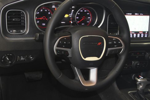 Used 2017 Dodge Charger SXT w/ Navigation & Travel Group image 14