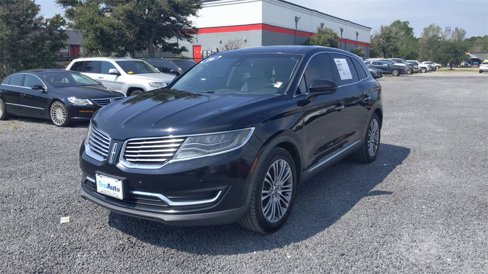 Used 2016 Lincoln MKX Reserve w/ Luxury Package image 3