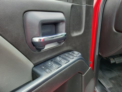 Used 2018 Chevrolet Silverado 1500 Custom image 18