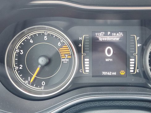 Used 2019 Jeep Cherokee Latitude Plus image 8
