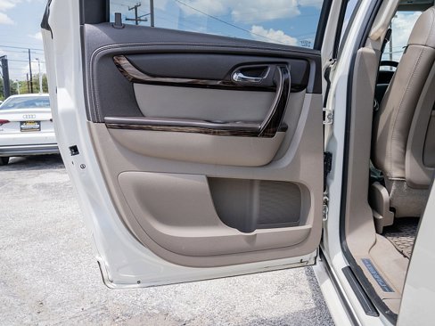 Used 2014 GMC Acadia Denali image 13