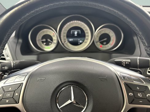 Used 2015 Mercedes-Benz E 400 4MATIC Coupe image 19
