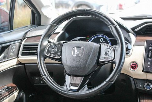 Used 2018 Honda Clarity Touring image 19