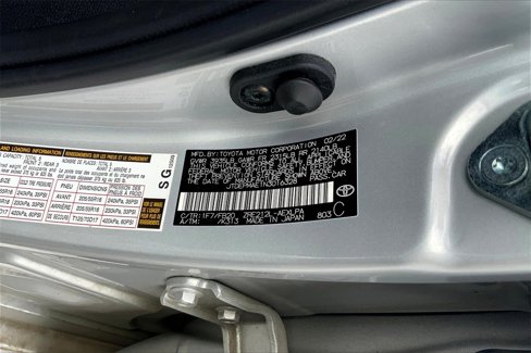 Used 2022 Toyota Corolla LE image 33