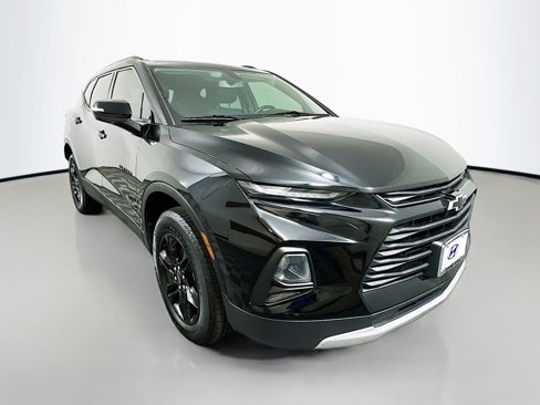 Used 2021 Chevrolet Blazer LT image 3