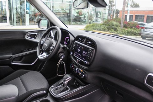 Used 2023 Kia Soul LX w/ Option Group 015 image 22
