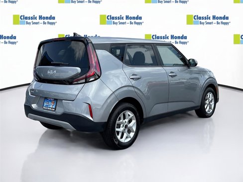 Used 2024 Kia Soul LX w/ Option Group 015 image 8