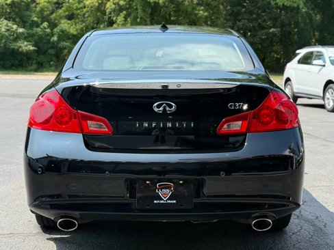 Used 2013 INFINITI G37 x Sedan w/ Premium Pkg image 5