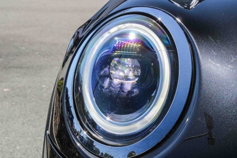 Used 2023 MINI Cooper 4-Door Hardtop image 4