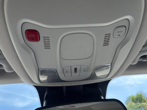 Used 2020 Jeep Renegade Trailhawk image 31