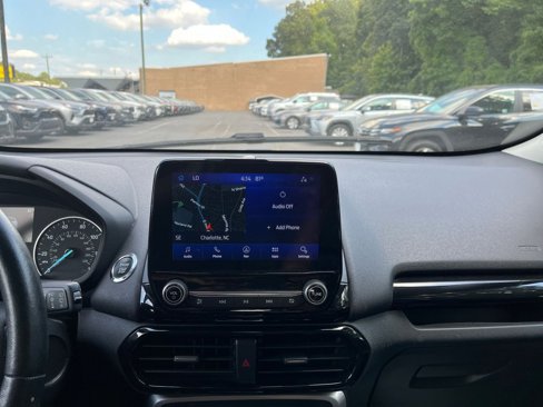 Used 2022 Ford EcoSport Titanium w/ Interior Protection Package image 18