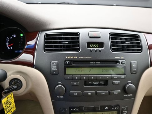 Used 2004 Lexus ES 330 image 30