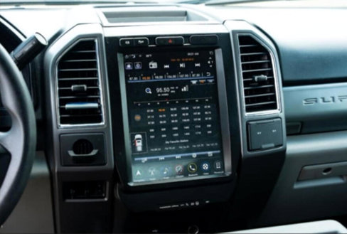 Used 2017 Ford F350 XLT image 9