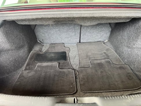 Used 2016 Chrysler 300 Limited image 10