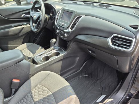 Used 2021 Chevrolet Equinox LT image 35