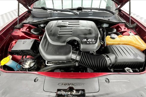 Used 2018 Dodge Charger SXT Plus image 10