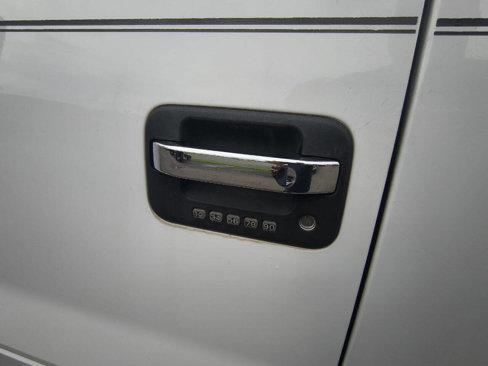 Used 2012 Ford F150 XLT w/ XLT Chrome Pkg image 12