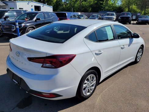 Used 2020 Hyundai Elantra SE image 14