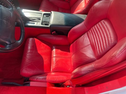 Used 1995 Chevrolet Corvette Coupe image 13
