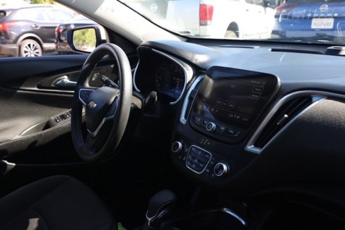 Used 2023 Chevrolet Malibu LT image 19